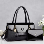 Jacē Luxury Crimson Gloss Tote
